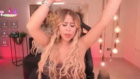  Kylie  online show from September 2025 03:02:01 PM