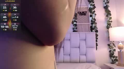 Kylie Myers online show from December 2024 05:33:02 PM