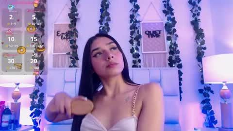 Kylie Myers online show from December 2024 04:28:01 PM