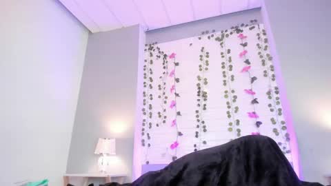 Snapshot of kyliemaxwell chatting on January 2025 11:56:02 PM K Y L I E online show from January 2025 11:56:02 PM