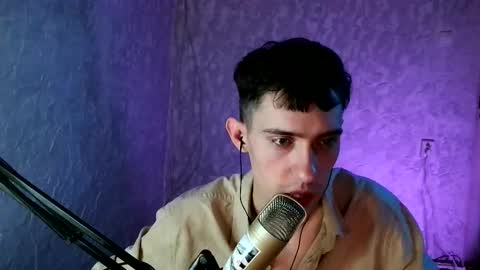 Marco online show from February 2025 01:46:02 PM