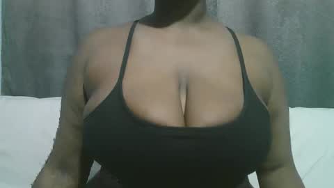 lady_dearra online show from September 2025 01:22:01 PM