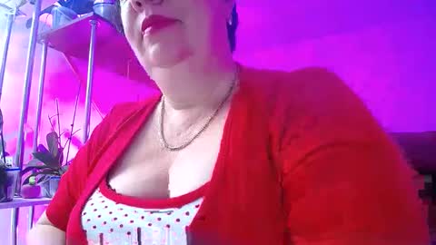 Lady Gloria online show from December 2024 04:14:01 AM