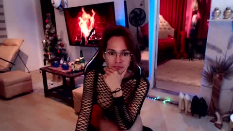 M MMY online show from January 2025 09:34:01 PM