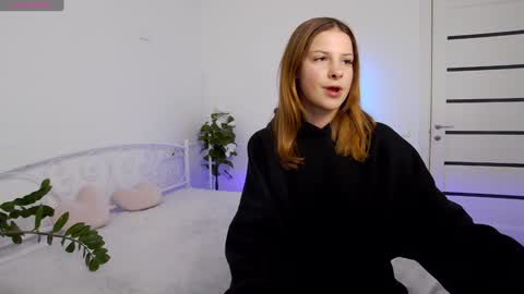Liana online show from December 2024 07:28:02 AM
