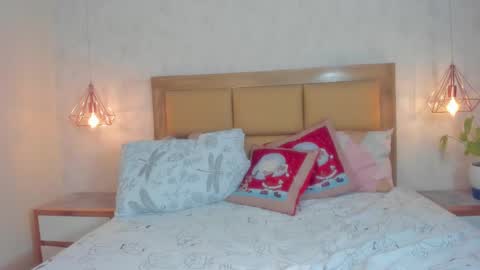  MIA  online show from December 2024 03:30:01 PM