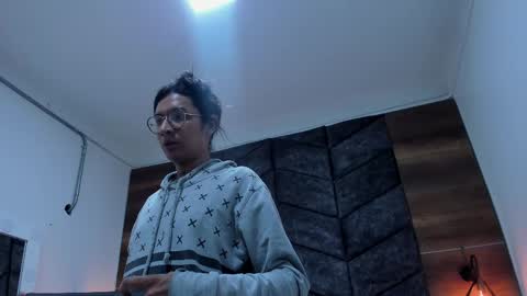 lauraagomezz__ online show from February 2025 02:09:02 AM
