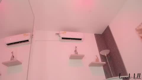 Lau online show from September 2025 12:26:01 PM