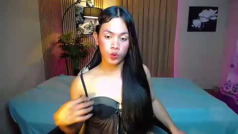 LUXX online show from October 2025 11:38:02 AM