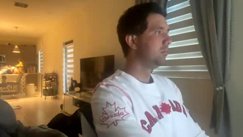 Snapshot of law_cambio chatting on December 2024 01:32:01 PM law_cambio online show from December 2024 01:32:01 PM