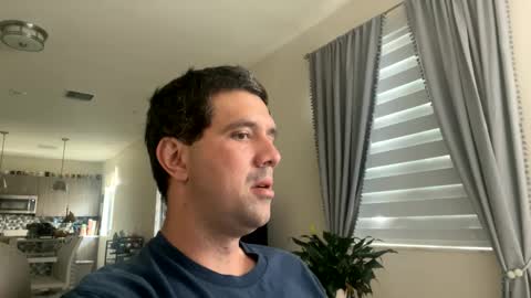 Snapshot of law_cambio chatting on December 2024 03:50:02 PM law_cambio online show from December 2024 03:50:02 PM