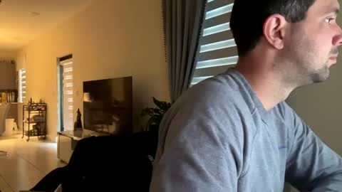 Snapshot of law_cambio chatting on February 2025 12:43:02 PM law_cambio online show from February 2025 12:43:02 PM