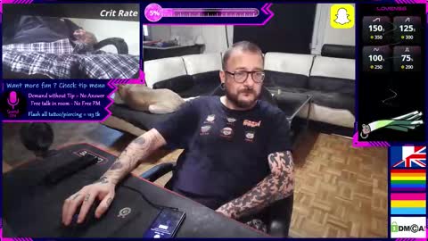 Snapshot of law_leek chatting on December 2025 10:22:01 AM Leek online show from December 2025 10:22:01 AM