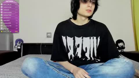 Alex online show from March 2025 08:42:02 PM