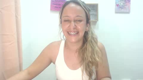 leah_susman online show from February 2025 05:08:01 AM