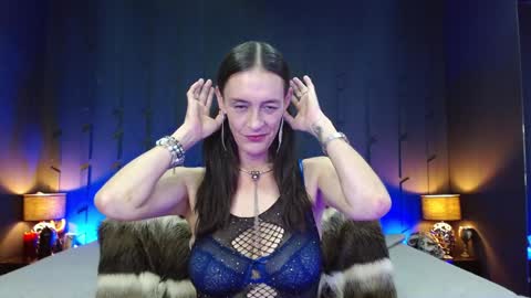 Leana online show from December 2024 02:55:01 PM