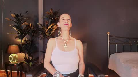 Leana online show from March 2025 08:05:02 PM