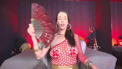 Leana online show from March 2025 07:49:02 PM