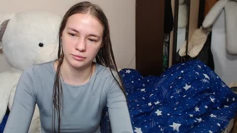 leila_bambi_ online show from January 2025 03:22:02 AM