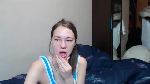 leila_bambi_ online show from February 2025 10:48:01 PM
