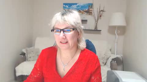 Snapshot of leilamays chatting on February 2025 07:32:02 AM Leila Kinky online show from February 2025 07:32:02 AM