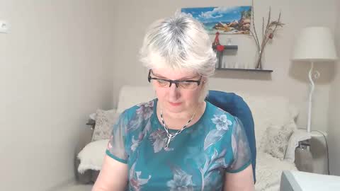 Snapshot of leilamays chatting on February 2025 11:44:02 AM Leila Kinky online show from February 2025 11:44:02 AM