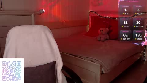 Snapshot of leilavanillla chatting on October 2025 12:41:02 AM Leila online show from October 2025 12:41:02 AM