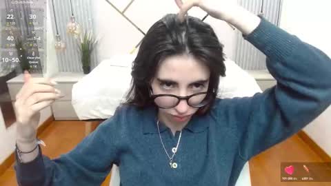 Lena online show from September 2025 07:36:02 PM
