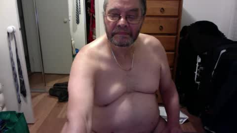 Pussylicker online show from December 2024 11:04:02 AM