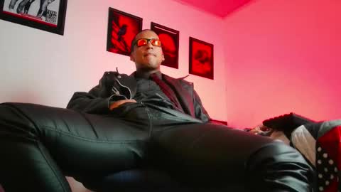 Snapshot of leonnardojaramillo chatting on November 2025 11:31:02 AM Lenardo jaramillo online show from November 2025 11:31:02 AM