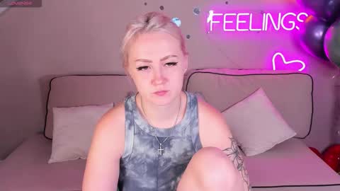 Joyce online show from September 2025 01:51:01 AM