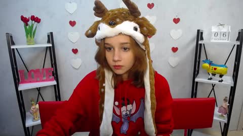 Snapshot of letty_curly chatting on December 2024 12:05:01 PM letty_curly online show from December 2024 12:05:01 PM