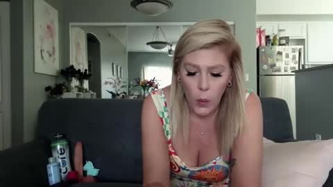 Lexi online show from September 2025 07:15:02 PM
