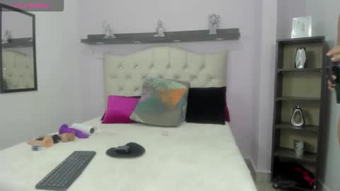 Snapshot of lexy_sexy_20 chatting on November 2025 12:53:01 AM lexy_sexy_20 online show from November 2025 12:53:01 AM