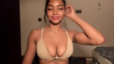 Snapshot of lexy_squirt_queen chatting on December 2025 09:02:01 AM LEXY - Independent account online show from December 2025 09:02:01 AM