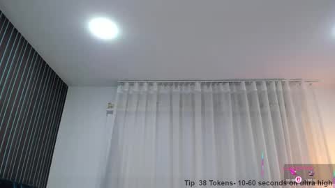 Snapshot of leylacliinton chatting on October 2025 04:30:01 PM Leyla online show from October 2025 04:30:01 PM