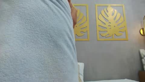 Snapshot of lia_sexx19 chatting on January 2025 09:35:01 AM Lia online show from January 2025 09:35:01 AM