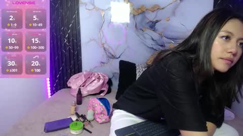 lia summer1 online show from January 2025 11:42:02 AM