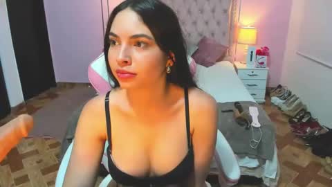 Liah online show from March 2025 05:27:02 AM