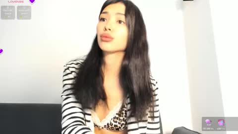 Lian online show from September 2025 06:37:01 AM