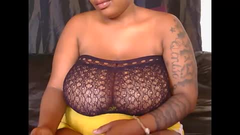 Snapshot of lickabletash98 chatting on January 2025 07:48:01 AM lickabletash98 online show from January 2025 07:48:01 AM