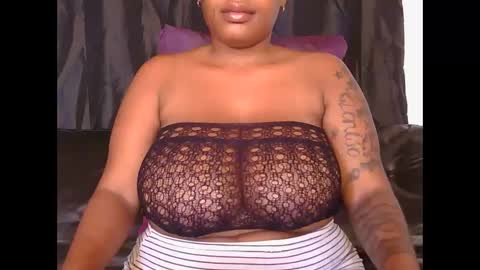 Snapshot of lickabletash98 chatting on January 2025 06:36:02 AM lickabletash98 online show from January 2025 06:36:02 AM