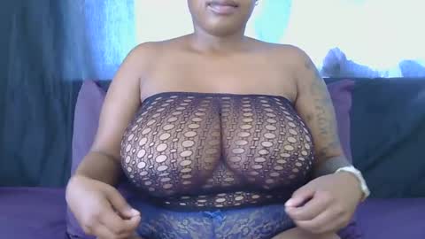 Snapshot of lickabletash98 chatting on January 2025 06:14:01 AM lickabletash98 online show from January 2025 06:14:01 AM