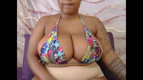 Snapshot of lickabletash98 chatting on January 2025 09:25:02 AM lickabletash98 online show from January 2025 09:25:02 AM