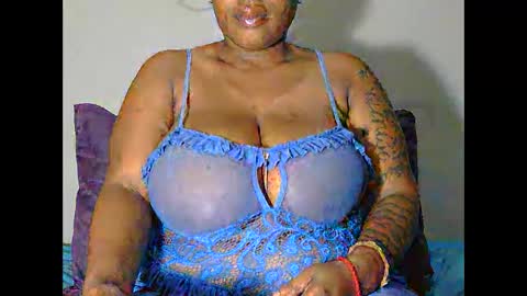 Snapshot of lickabletash98 chatting on February 2025 05:16:01 AM lickabletash98 online show from February 2025 05:16:01 AM