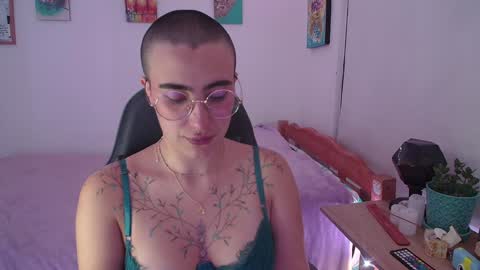 im MIA  -- MY OF is catsito3 online show from February 2025 04:26:02 AM
