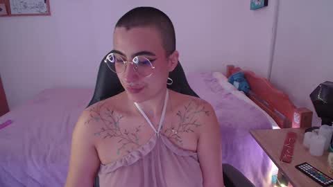 im MIA  -- MY OF is catsito3 online show from February 2025 09:13:02 AM