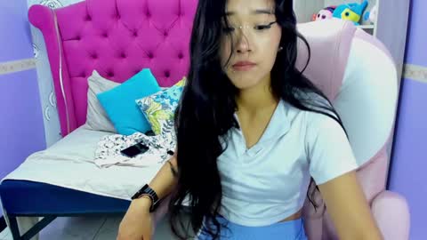 Lili Cey online show from January 2025 03:11:01 PM