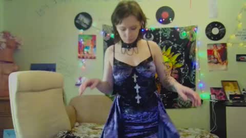 Lil online show from March 2025 05:43:02 PM