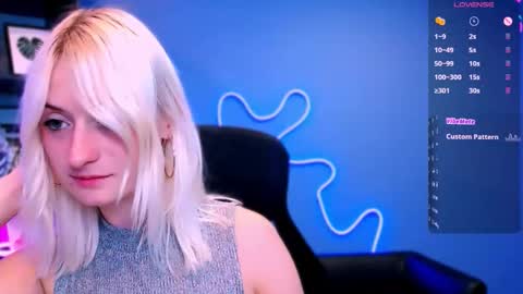 lili_energy online show from September 2025 07:39:01 PM